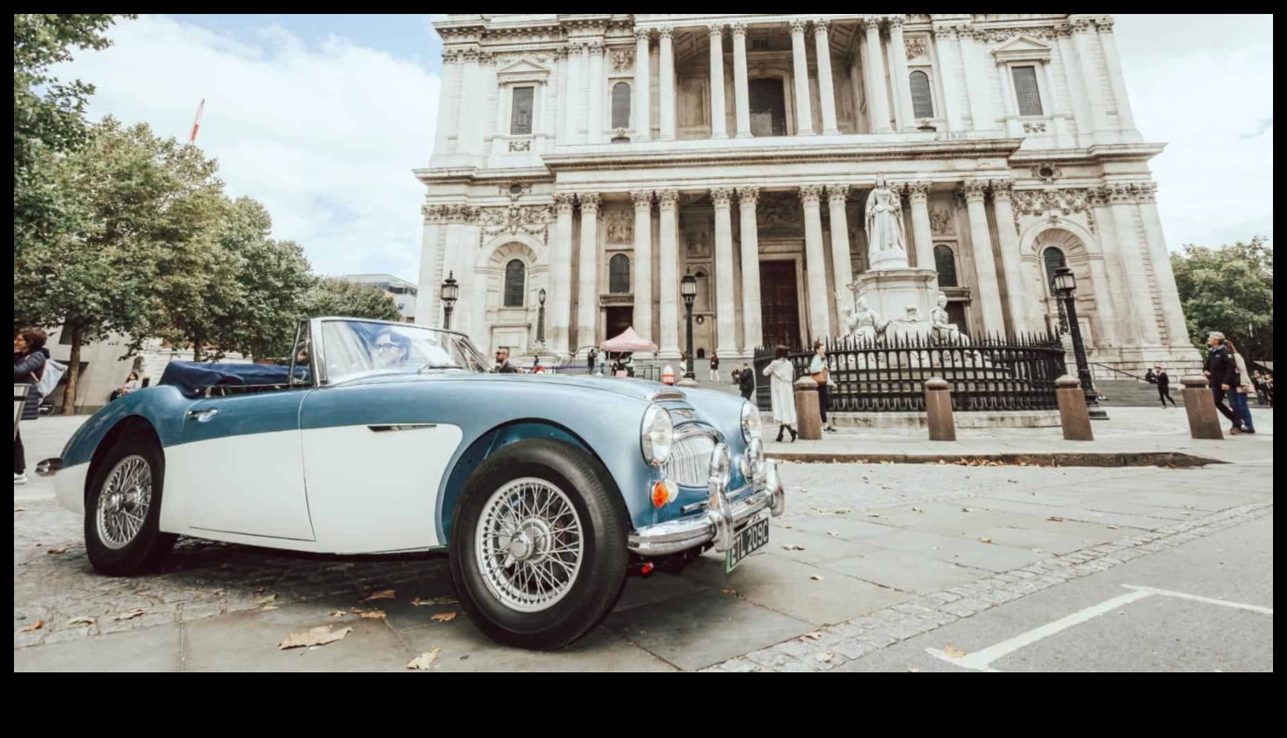 Electric Classics: Ανακαλύπτοντας ξανά και γιορτάζοντας τα vintage ηλεκτρικά οχήματα