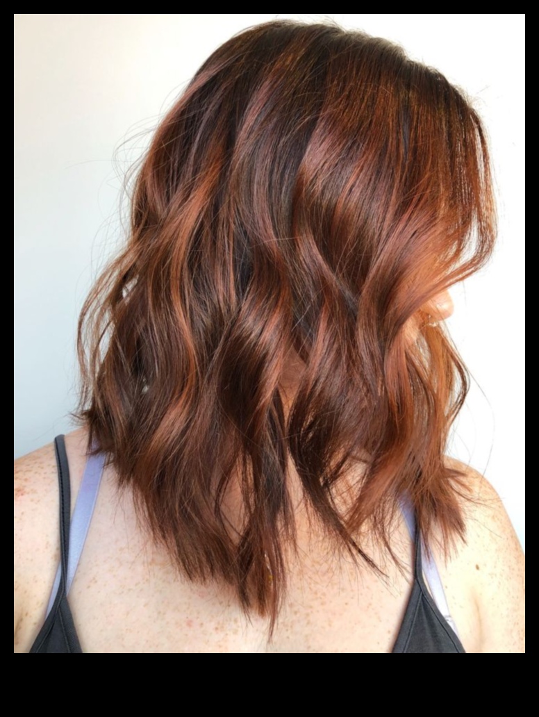 Golden Brunette Vibes: Λαμπερά χτενίσματα για να εμπνεύσουν το βλέμμα σας