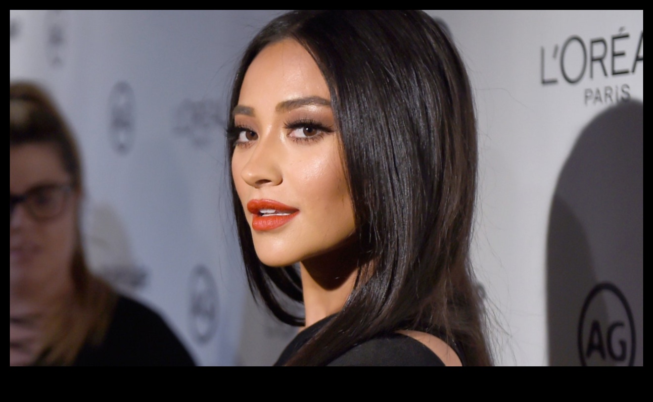 Μυστικά για τα μαλλιά των διασημοτήτων Πώς να αποκτήσετε υγιή, λαμπερά μαλλιά σαν αστέρι 4 Αναρωτιέστε πώς οι celebrities διατηρούν τα μαλλιά τους υγιή και λαμπερά;