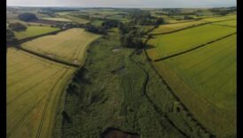 A Land of Plenty Η γενναιοδωρία των καλλιεργειών και των καλλιεργειών 6 Fields of Plenty: The Bounty of Farmland and Crop Fields