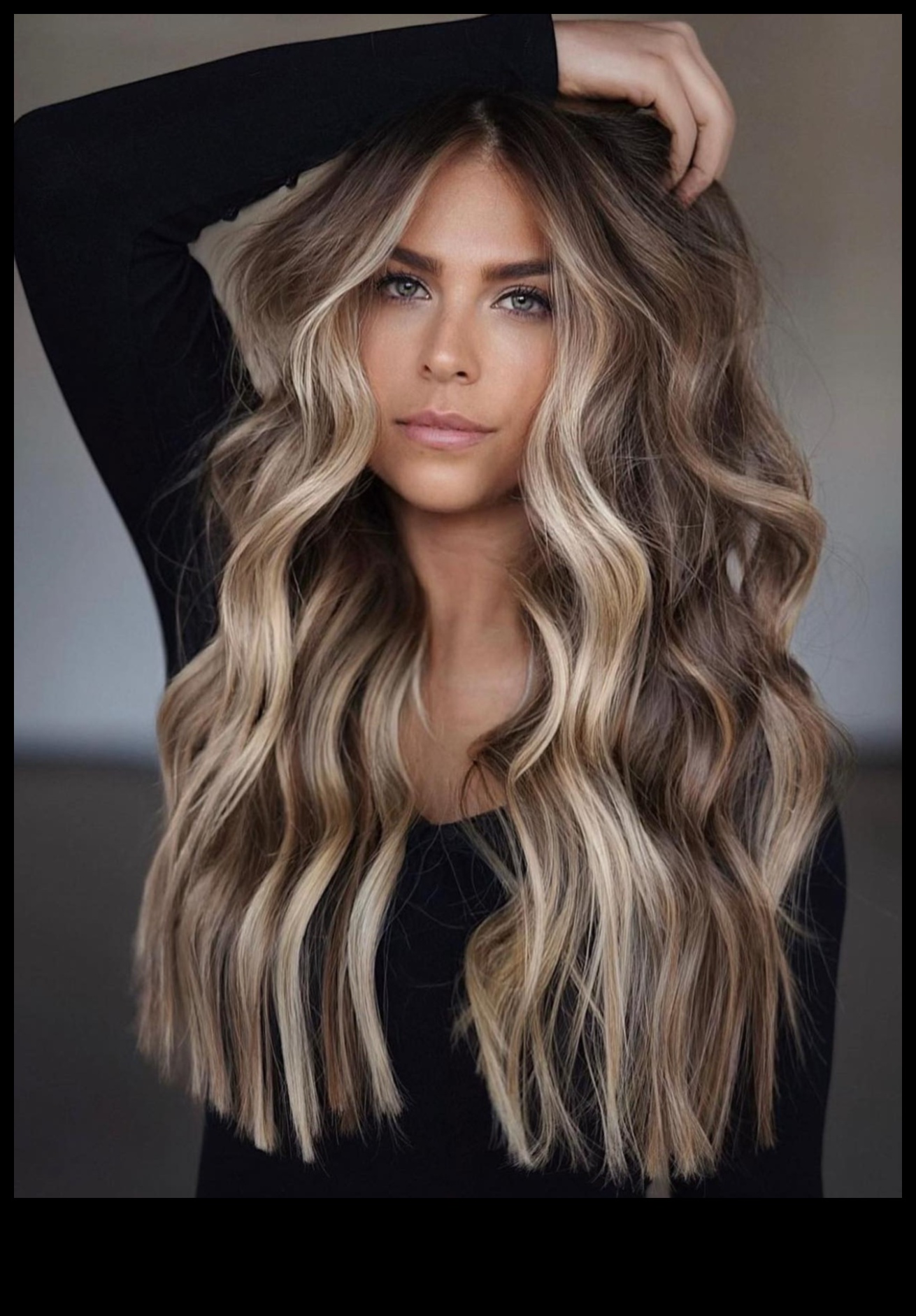 Bold Balayage: Δραματικά Highlights και Lowlights για Διάσταση